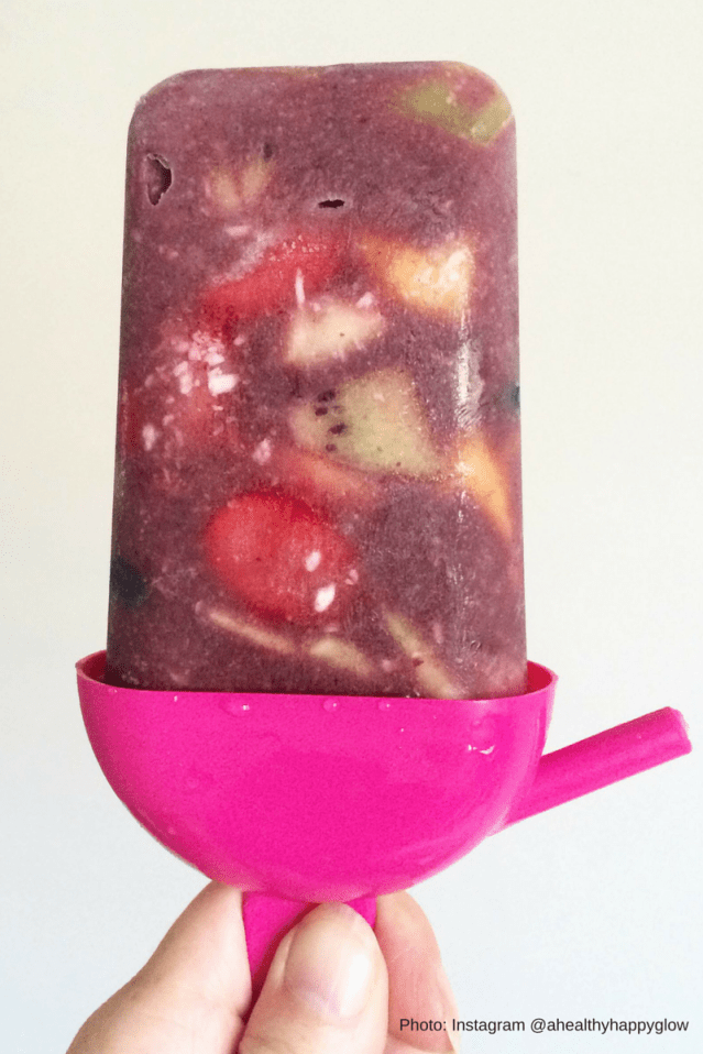 Acai smoothie popsicle